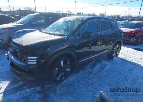 2025 Nissan Kicks Sr Intelligent Awd z USA, uszkodzony, nr VIN 3N8AP6DD8SL430630